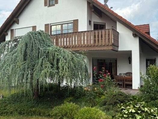 Villa zum Kauf 825.000 € 10 Zimmer 188 m² 744 m² Grundstück frei ab sofort Laisacker Neuburg an der Donau 86633