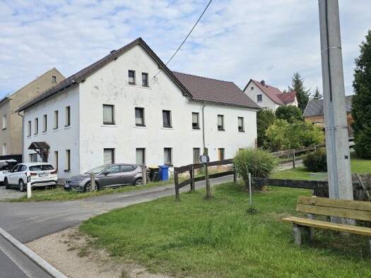 Einfamilienhaus zum Kauf 93.500 € 6 Zimmer 150 m² 750 m² Grundstück Langenbernsdorf Langenbernsdorf 08428
