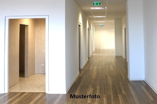 Wohnung zum Kauf 49.000 € 2 Zimmer 48 m²<br/>Wohnfläche Mittere Gasse Steyr Steyr 4400