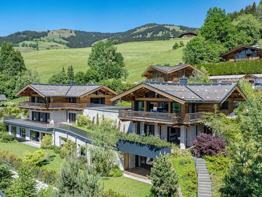 Villa zum Kauf - Erstbezug 14 Zimmer 1.053 m² 2.710 m² Grundstück Aurach bei Kitzbühel 6371