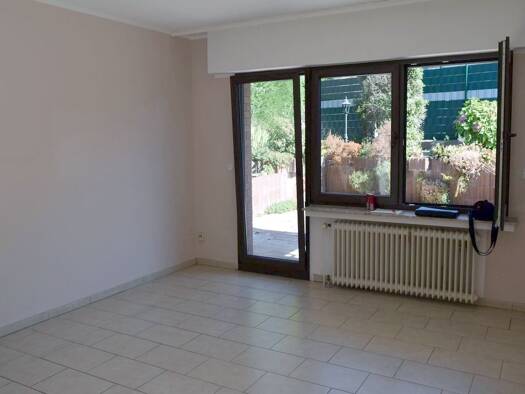 Wohnung zur Miete 590 € 2 Zimmer 66 m² EG Sinthern Pulheim 50259