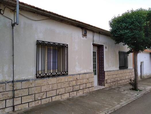 Villa zum Kauf 29.500 € 3 Zimmer 126 m² CL DAOIZ Y VELARDE 35 Socuéllamos 13630