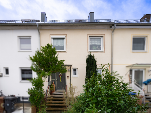 Reihenmittelhaus zum Kauf 405.000 € 5 Zimmer 125 m² 209 m² Grundstück Rottendorf 97228