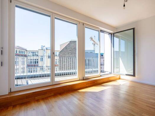 Wohnung zur Miete 1.515 € 2 Zimmer 53,8 m² 5. Geschoss Neue Grünstraße 19 Mitte Berlin 10179