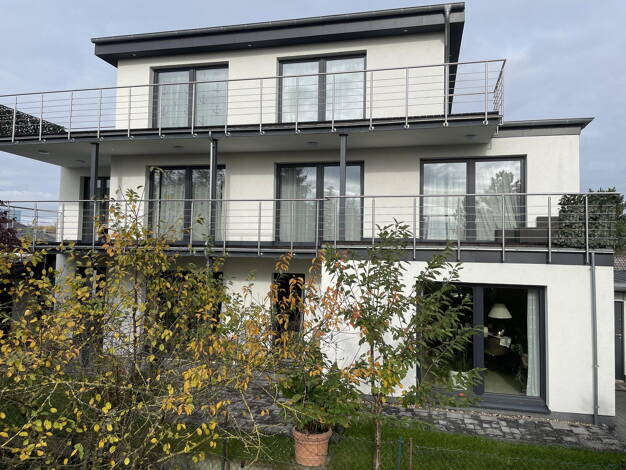 Einfamilienhaus zum Kauf provisionsfrei 950.000 € 8 Zimmer 291,8 m² 503 m² Grundstück Kernstadt Süd Peine 31226