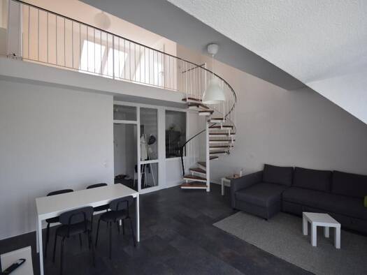 Maisonette zur Miete 650 € 2 Zimmer 56 m² 5. Geschoss frei ab 01.11.2026 Innenstadt Innenstadt 38100