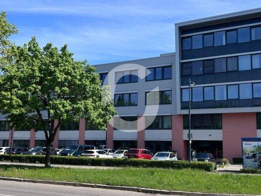 Büro zur Miete provisionsfrei 13 € 1.668 m² Bürofläche teilbar ab 1.668 m² Dagersheim Böblingen 71034