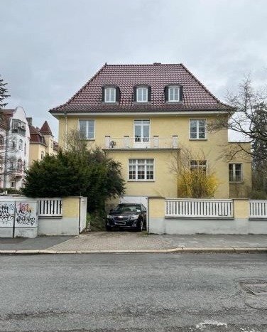 Mehrfamilienhaus zum Kauf 1.035.000 € 212,8 m²<br/>Wohnfläche 593 m²<br/>Grundstück Westvorstadt Weimar 99423