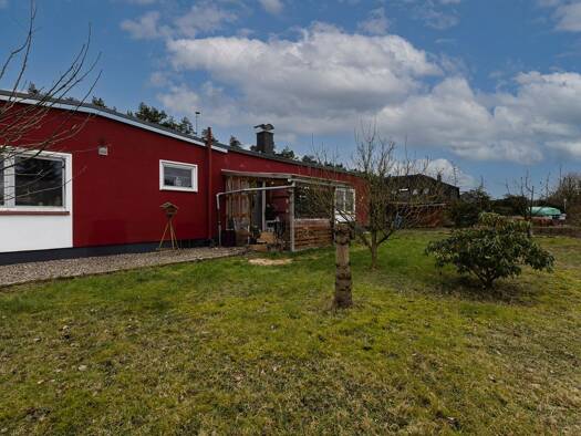 Doppelhaushälfte zum Kauf 175.000 € 2 Zimmer 109 m² 657 m² Grundstück Trappenkamp 24610