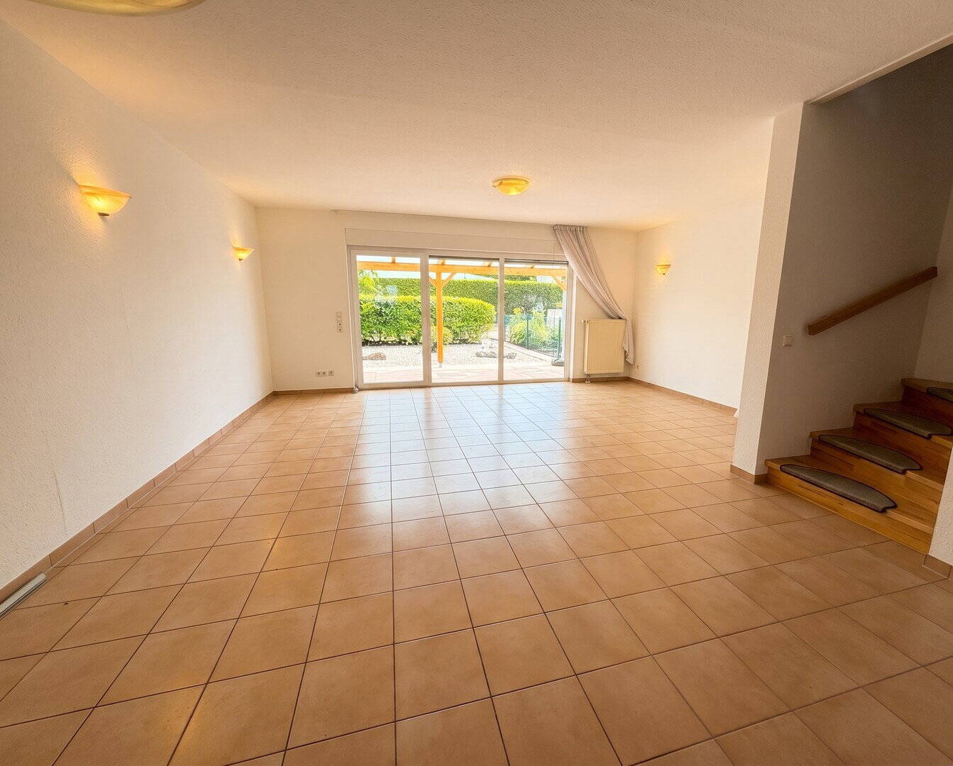 Reihenmittelhaus zum Kauf - Ansicht 2