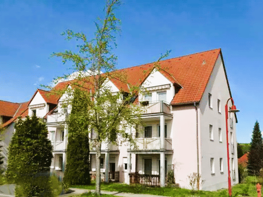 Wohnung zum Kauf als Kapitalanlage geeignet 68.000 € 2 Zimmer 61,3 m² Bergstraße 3 Bernsdorf Bernsdorf 09337