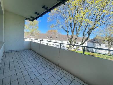 Wohnung zur Miete 478 € 2 Zimmer 48,7 m² EG frei ab 01.09.2025 Neuweselstr. 38b Borbeck-Mitte Essen 45355