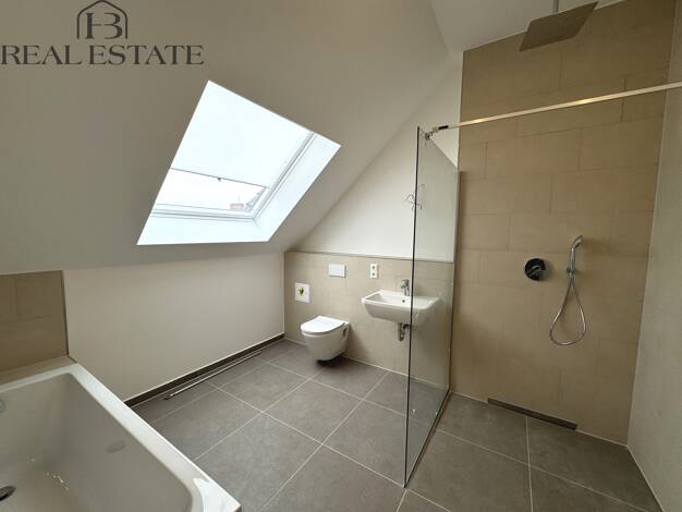 Wohnung zur Miete 812 € 3 Zimmer 81,2 m² Dachgeschoss, 3. Geschoss frei ab 01.06.2025 Alt Salbke 74 Salbke Magdeburg 39122