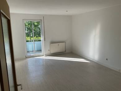 Wohnung zur Miete nur mit Wohnberechtigungsschein 404 € 2 Zimmer 55 m² 1. Geschoss frei ab sofort Bergiusstr. 18 Dingolfing Dingolfing 84130