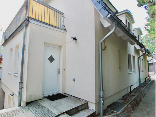 Doppelhaushälfte zur Miete 2.520 € 6 Zimmer 145 m² 200 m² Grundstück frei ab 01.08.2026 Poppenbüttel Hamburg 22399