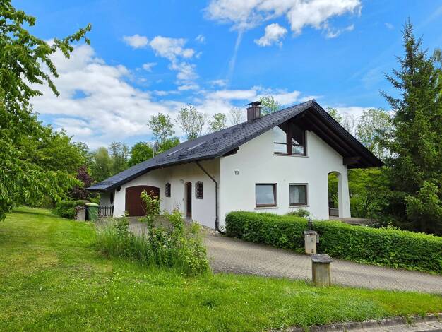 Haus zum Kauf 258.500 € 9 Zimmer 300 m² 2.880 m² Grundstück Heldritt Bad Rodach 96476