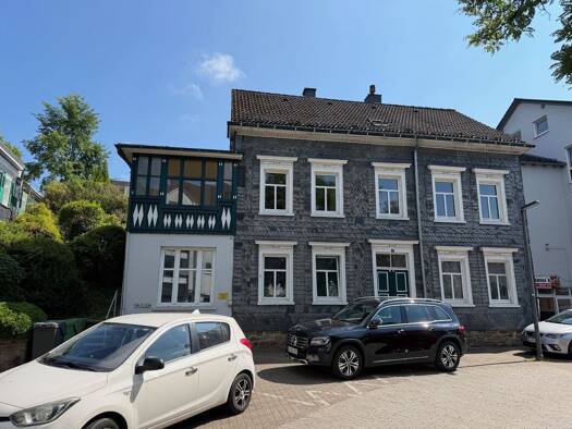 Mehrfamilienhaus zum Kauf provisionsfrei 109.500 € 8 Zimmer 250 m² 495 m² Grundstück frei ab 01.10.2026 Wipperfürth Wipperfürth 51688