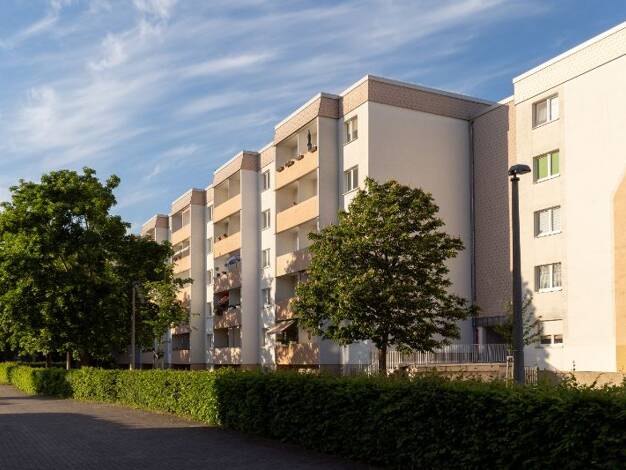 Wohnung zur Miete 480 € 4 Zimmer 66,6 m² 4. Geschoss frei ab 01.08.2025 Carl-Schorlemmer-Ring 53 Nördliche Neustadt Halle 06122