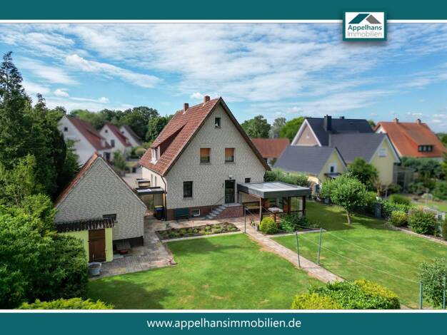 Mehrfamilienhaus zum Kauf 225.000 € 8 Zimmer 168 m² 1.038 m² Grundstück Haldem Stemwede 32351