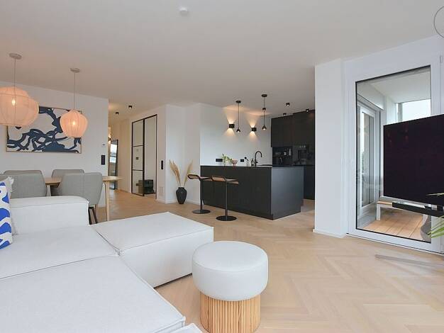 Wohnung zur Miete auf Zeit 4.490 € 4 Zimmer 100 m² frei ab sofort Bad Cannstatt Bad Cannstatt 70376