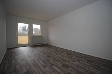 Wohnung zur Miete 251 € 2 Zimmer 46,5 m² 2. Geschoss frei ab sofort Friedensstraße 15 Mehltheuer Rosenbach/Vogtland 08539