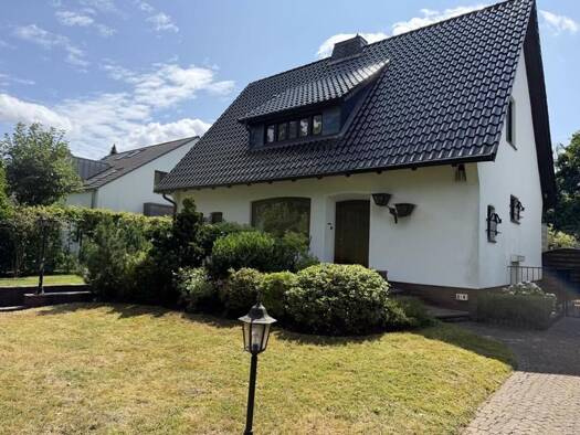 Einfamilienhaus zum Kauf 1.490.000 € 5 Zimmer 151 m² 983 m² Grundstück frei ab sofort Othmarschen Altona 22605