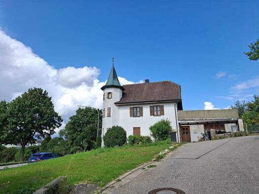 Einfamilienhaus zum Kauf provisionsfrei 395.000 € 8 Zimmer 180 m² 470 m² Grundstück Vilsbiburger Straße 40 Geisenhausen Geisenhausen 84144