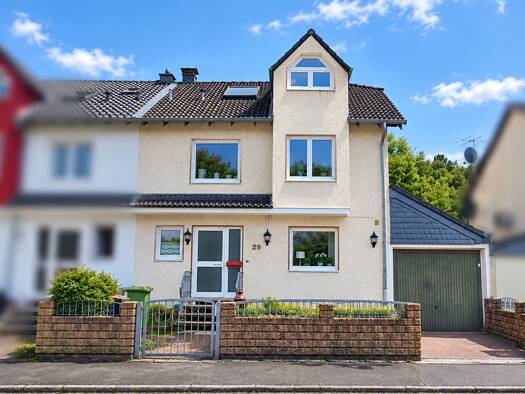 Doppelhaushälfte zur Miete 1.250 € 6 Zimmer 165 m² 263 m² Grundstück frei ab 01.11.2026 Amselweg 29 Engelskirchen-Loope Engelskirchen 51766