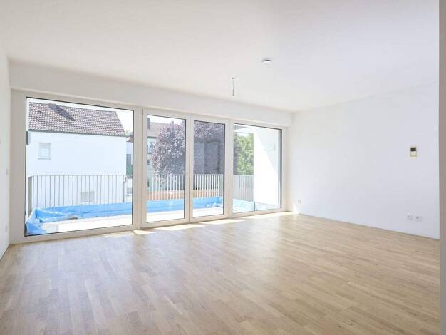 Wohnung zur Miete - Erstbezug 1.025 € 3 Zimmer 78,8 m² 2. Geschoss frei ab sofort Frauenbrünnl Straubing 94315