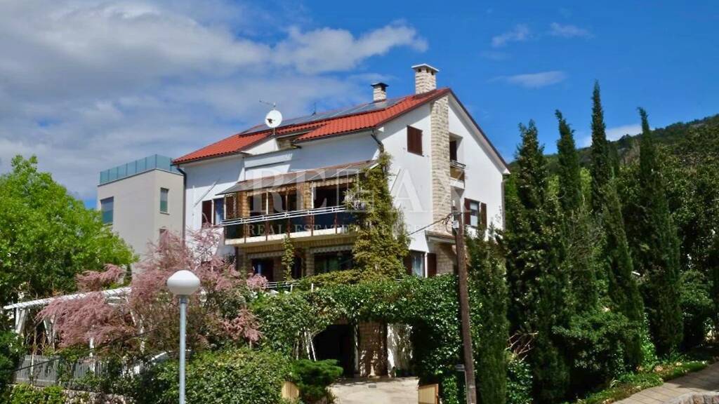 Einfamilienhaus zum Kauf 1.555.500 € 16 Zimmer 630 m² Grundstück Crikvenica 51260