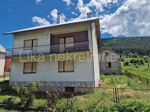 Haus zum Kauf 110.000 € 14 Zimmer 250 m² Vrhovine