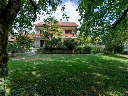 Einfamilienhaus zum Kauf 395.000 € 7 Zimmer 196 m² 1.119 m² Grundstück Niederschopfheim Hohberg 77749