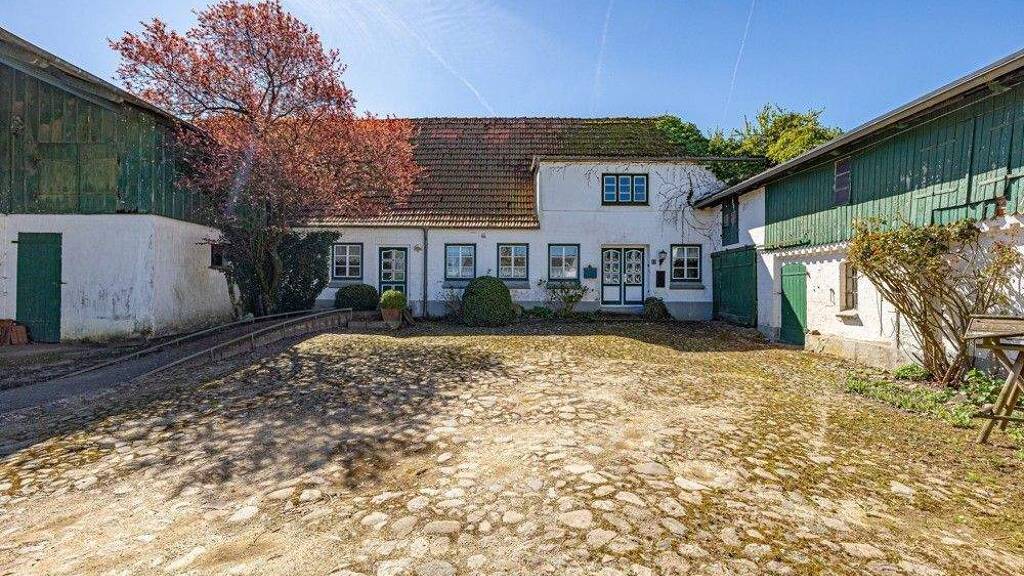 Bauernhaus zum Kauf 299.000 € 3 Zimmer 110 m² 12.500 m² Grundstück Jordberg 11 Uelsby 24860