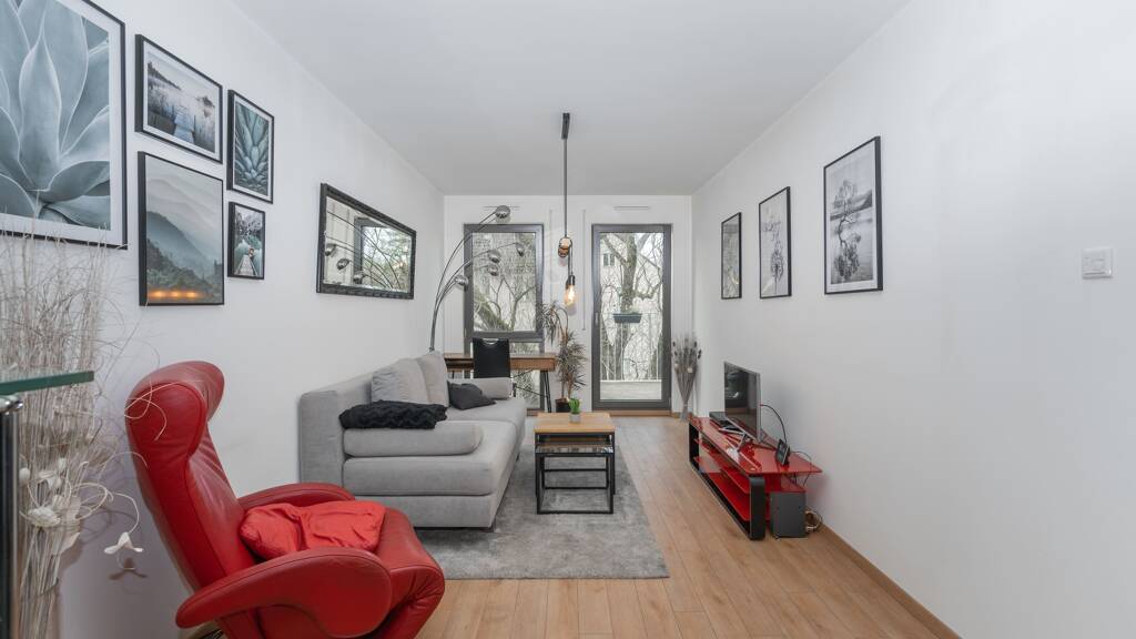 Wohnung zur Miete 850 € 2 Zimmer 57 m² Geschoss 3/4 frei ab 01.05.2026 Mertensstrasse 13a Spandau Berlin 13587