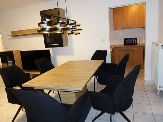 Terrassenwohnung zur Miete 650 € 2 Zimmer 57 m² EG Neumarkt-Sankt Veit Neumarkt-Sankt Veit 84494