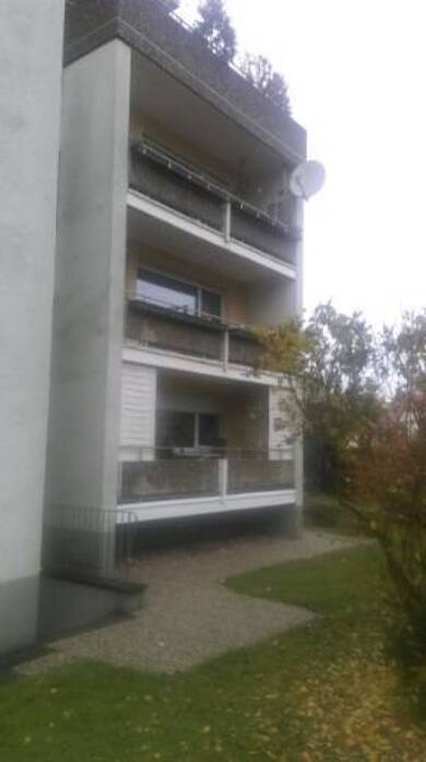 Wohnung zur Miete 560 € 2 Zimmer 58 m² 1. Geschoss frei ab 01.09.2025 Erlangen 91058