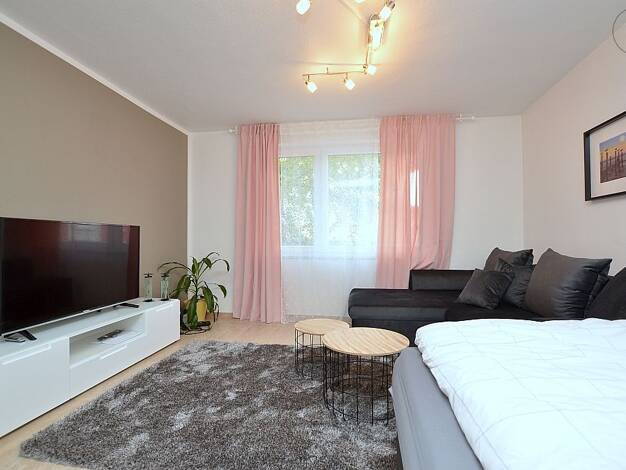 Studio zur Miete auf Zeit 1.150 € 1 Zimmer 42 m² frei ab 01.08.2026 Bad Cannstatt Stuttgart 70372