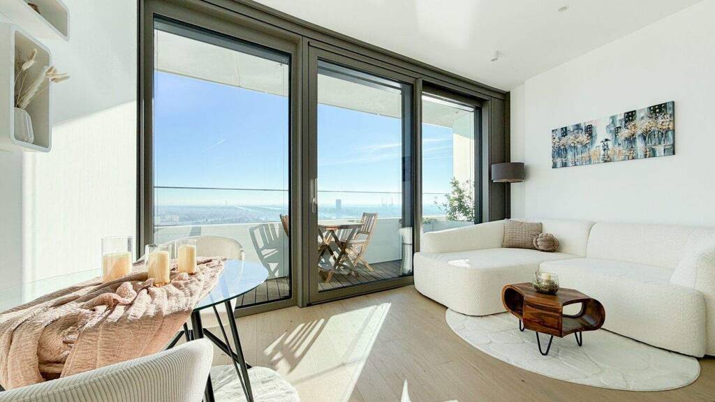 Studio zur Miete - Erstbezug 1.500 € 1 Zimmer 34,9 m² 30. Geschoss Wagramer Straße Wien 1220