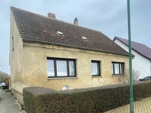 Haus zum Kauf 48.000 € 5 Zimmer 93 m² 506 m² Grundstück frei ab sofort Ottleben Ausleben 39393