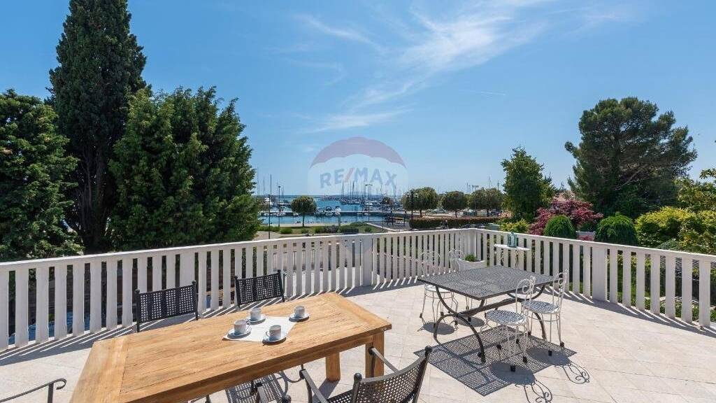 Villa zum Kauf 1.999.999 € 13 Zimmer 285 m² 1.014 m² Grundstück Umag 52470