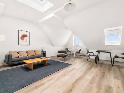 Wohnung zur Miete 1.199 € 2 Zimmer 75 m² 5. Geschoss frei ab sofort Boddinstraße 42 Neukölln Berlin 12053