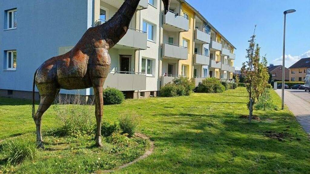 Wohnung zur Miete 599 € 2 Zimmer 53 m² frei ab sofort Huttenstr. 24 Innenstadt Minden 32425