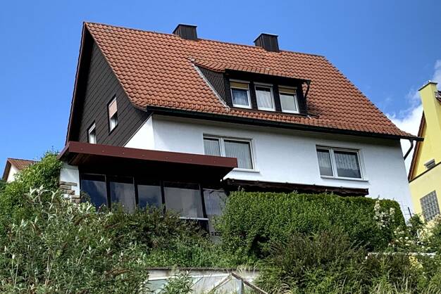 Einfamilienhaus zum Kauf 220.000 € 5 Zimmer 110 m² 1.360 m² Grundstück Gädheim Gädheim 97503