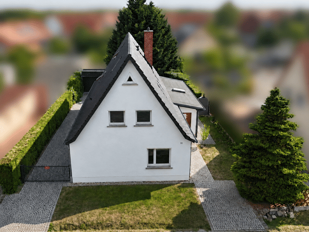 Einfamilienhaus zum Kauf provisionsfrei 795.000 € 6 Zimmer 241 m² 980 m² Grundstück frei ab 01.01.2027 Knautkleeberg-Knauthain Leipzig 04249