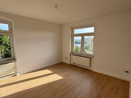 Wohnung zur Miete 335 € 3 Zimmer 60,1 m² 3. Geschoss Lindenallee 1 Debschwitz Gera 07548