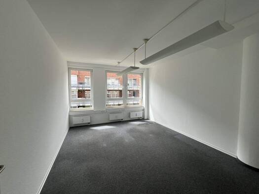 Bürofläche zur Miete 14,50 € 280 m² Bürofläche Mülheim Köln 51063