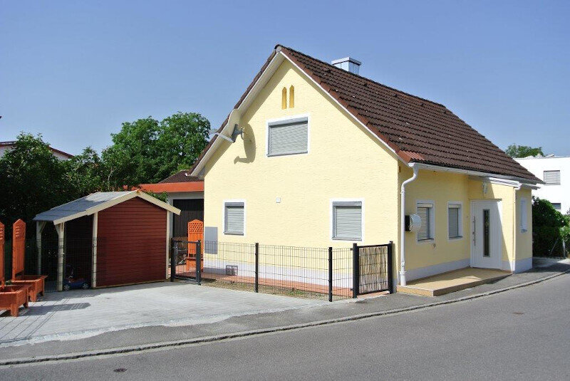 Einfamilienhaus zum Kauf als Kapitalanlage geeignet 220.000 € 5 Zimmer 90 m²<br/>Wohnfläche 152 m²<br/>Grundstück Teisbach Dingolfing 84130