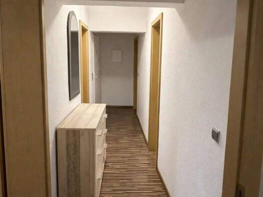 Studio zum Kauf 80.000 € 3 Zimmer 62 m² 2. Geschoss Groitzsch 04539