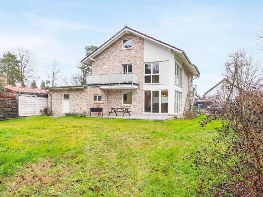 Mehrfamilienhaus zum Kauf 850.000 € 7 Zimmer 229,1 m² 2.372 m² Grundstück Mitte Eggersdorf 15345