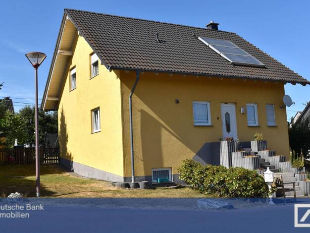 Einfamilienhaus zum Kauf 289.000 € 5 Zimmer 123 m² 655 m² Grundstück frei ab 01.11.2026 Höfchen Hermeskeil 54411